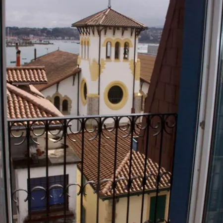 Hotell Jauregui 3*