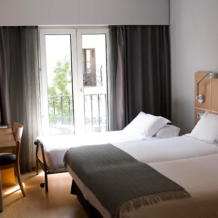 Hotel Jauregui 3*