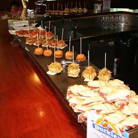 Jauregui מלון הונדאריבה